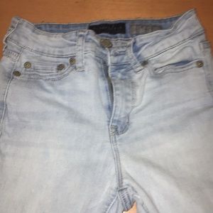 Light Wash Ripped High Waisted Aeropostale Jeans